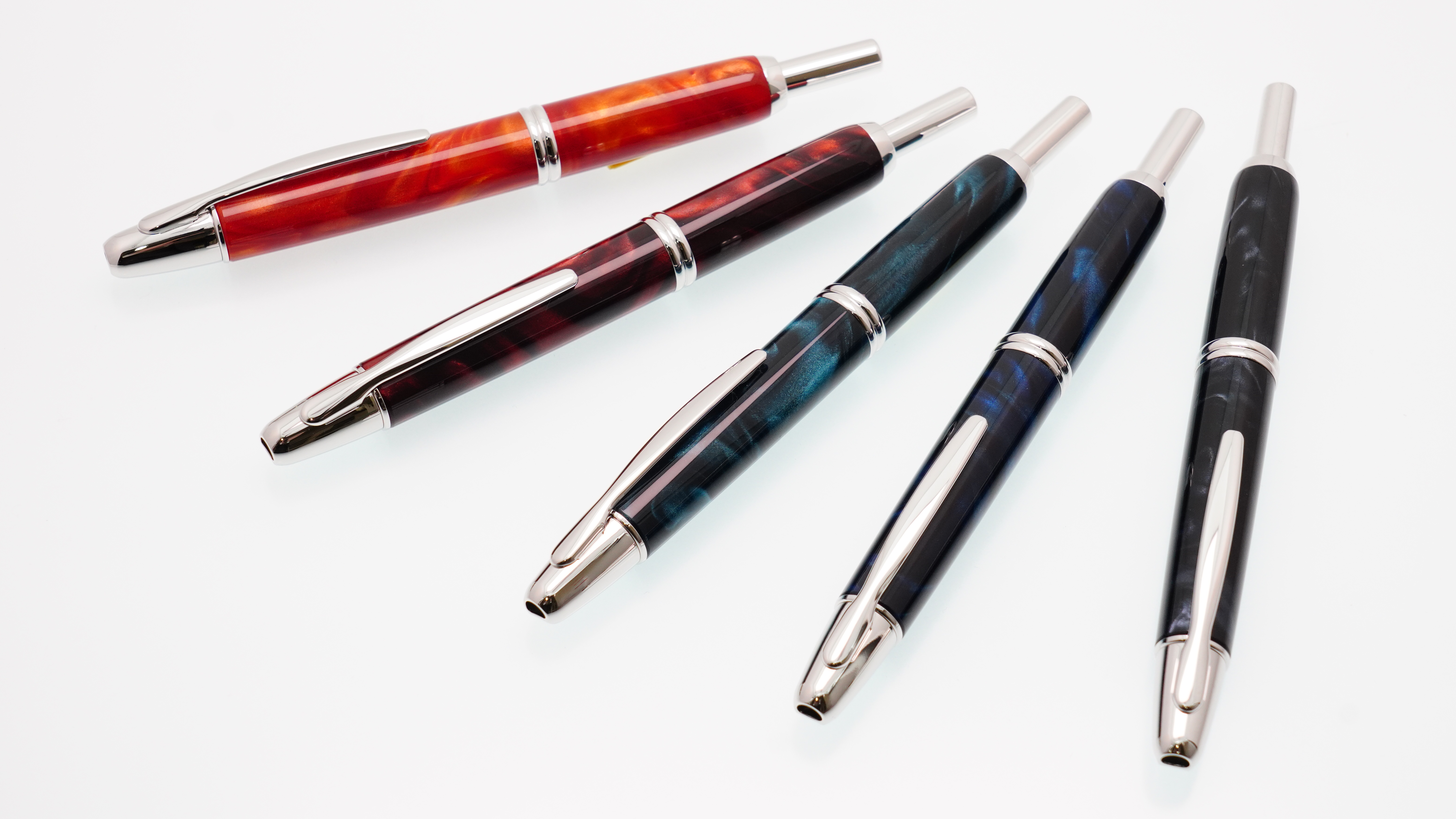 新品)PILOT パイロット 万年筆 キャップレスSE マーブルブルー（商品ID