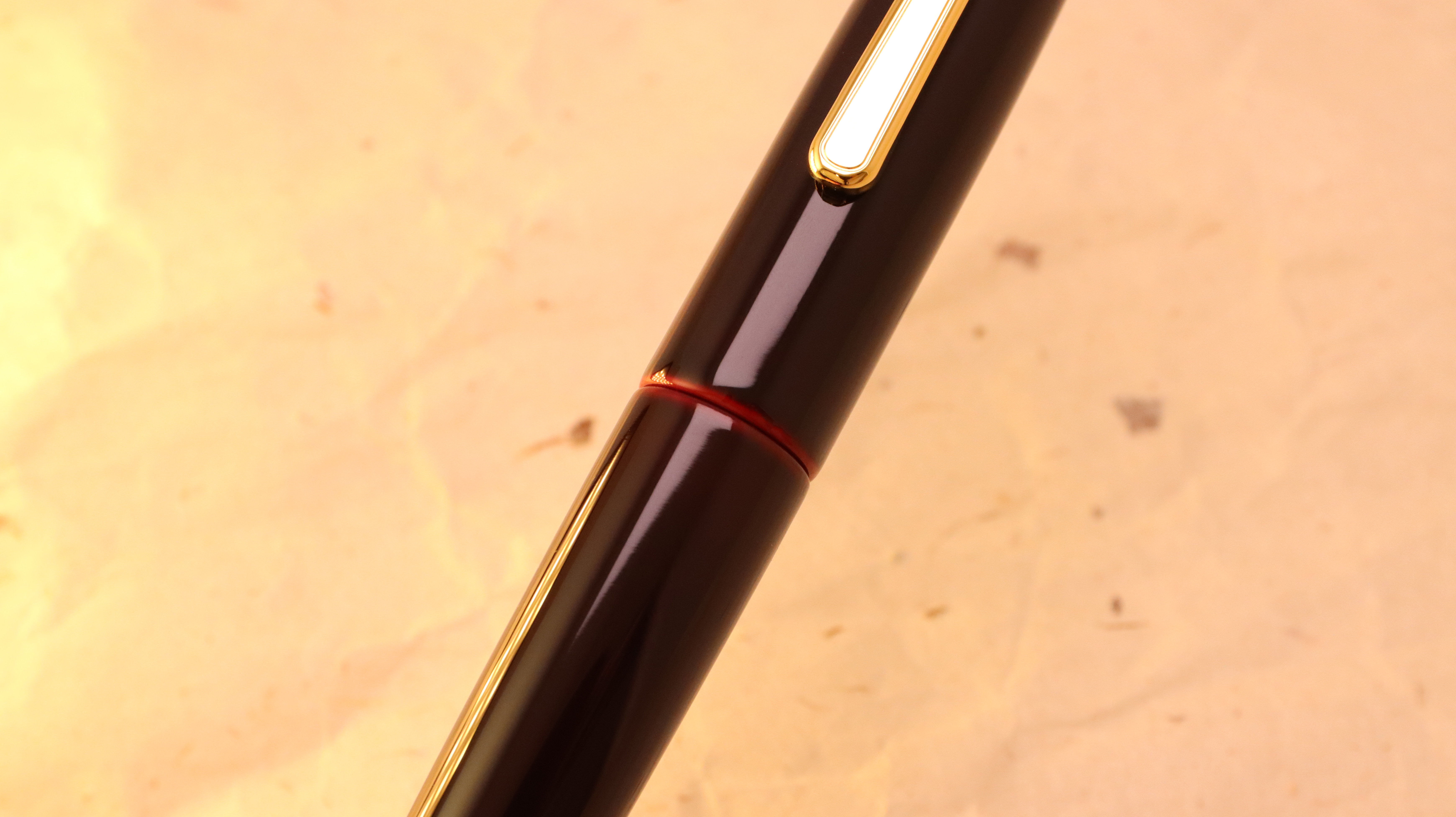 新品)NAKAYA 中屋万年筆 万年筆 ライター ポータブル 赤溜 中字（商品