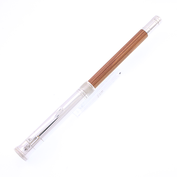 GRAF-VON-FABER-CASTELL ファーバーカステル 万年筆