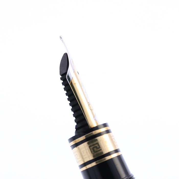 【訳あり】オマス OMAS コロンボ ブライヤー 万年筆 中古)OMAS オマス 万年筆 リミテッドエディション コロンボII