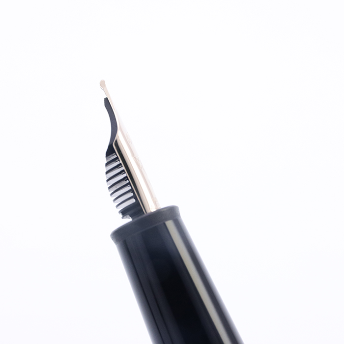 MONTBLANC 万年筆 ソリテール モンブラン 万年筆 ソリテール 23146 ステンレススチール MONTBLANC