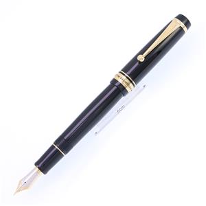 PILOT パイロット 万年筆 カスタム845 漆 ブラック 中字 メイン