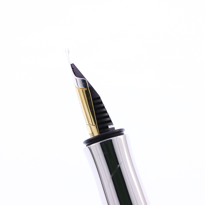 【新品 未使用】Graf von Faber-Castell 万年筆 インディゴ ファーバーカステル 万年筆 限定品 ペン・オブ・ザ・イヤー 2022