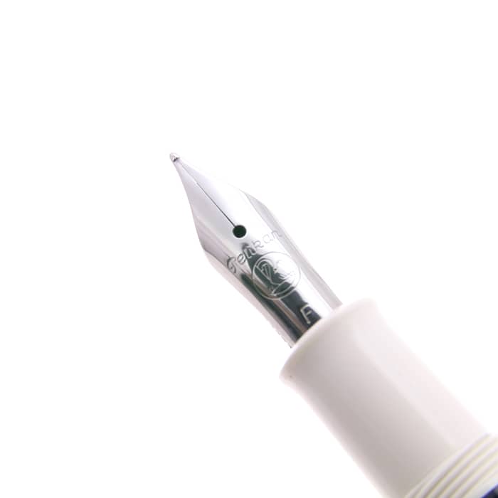 PELIKAN CLASSIC M205 WHITE 万年筆　字幅F 詳細ページ | 万年筆 ボールペンなど高級筆記具の販売・買取