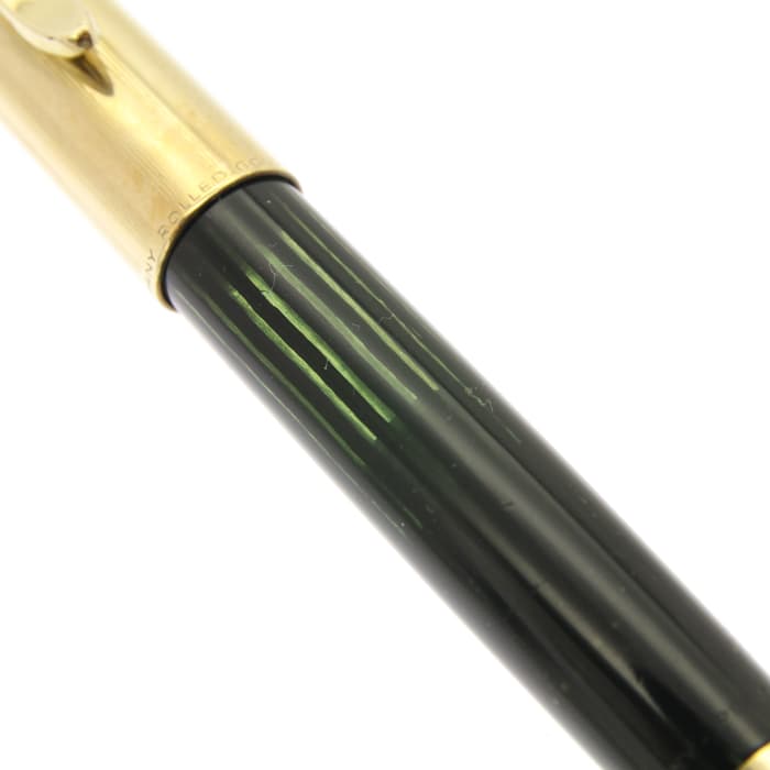ペリカン緑と黒の万年筆 金色のリング付き 詳細ページ | 万年筆