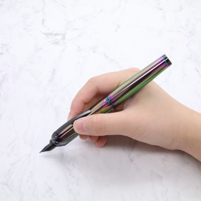 VISCONTI ビスコンティ 万年筆 リミテッドエディション レインボー VISCONTI ビスコンティ 万年筆 リミテッドエディション レインボー