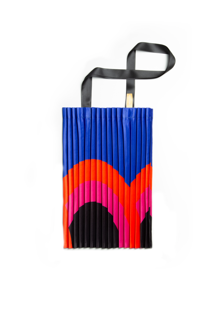 新品)MULTITUDES マルチチューズ トートバッグ PLEATED TOTE BAGS