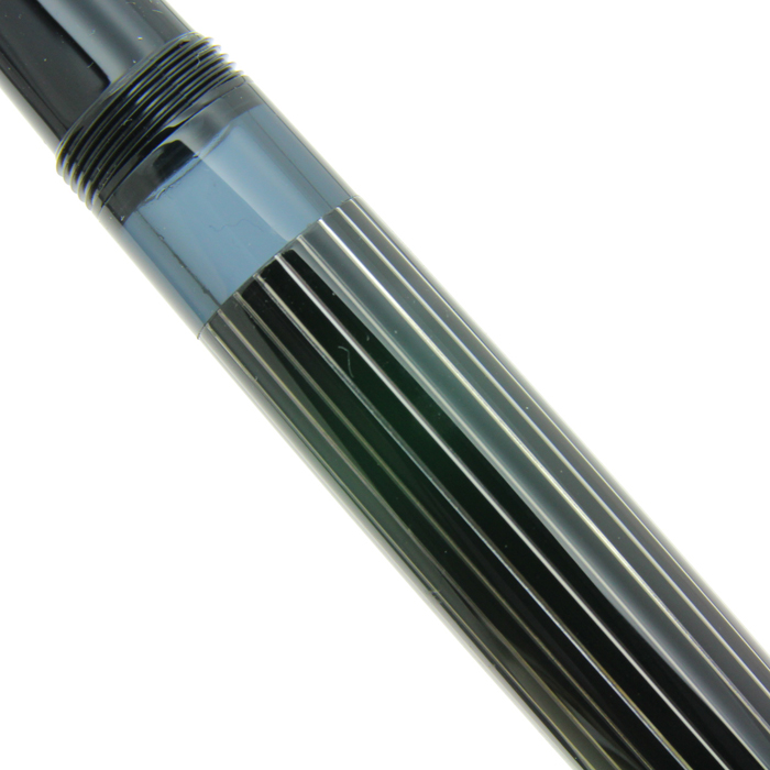 Pelikan 万年筆 M815メタルストライプ Pelikan ペリカン 万年筆 特別生産品 スーベレーン M815 メタル