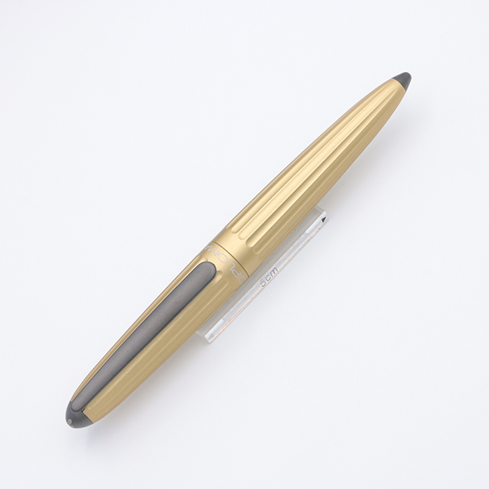 新品)DIPLOMAT ディプロマット 万年筆 アエロ シャンパン 14K