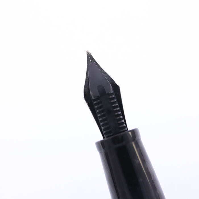 DELTA Vintage VOLONTA 万年筆　字幅F 中古)DELTA デルタ 万年筆 ビンテージコレクション ブラック F（商品ID