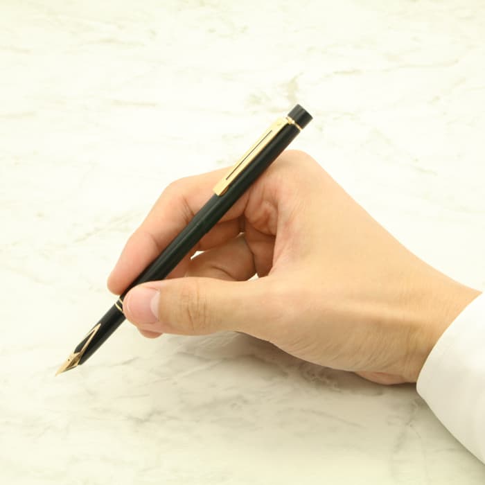SHEAFFER 万年筆 タルガ スリム 1005S 23K G.P おまけ付 詳細ページ | 万年筆 ボールペンなど高級筆記具の販売・買取