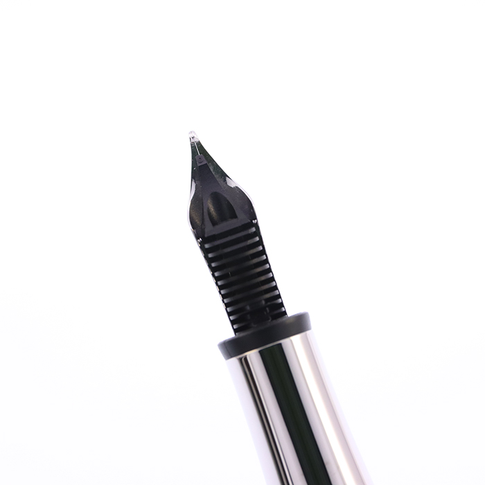 ★新品★モンブラン　ミューズ　マリア・カラス　万年筆　ペン先F モンブラン ミューズ マリア・カラス スペシャルエディション