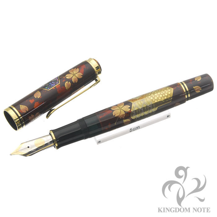 新発売 ペリカン万年筆 Pelikan 加賀研出高蒔絵 連獅子 M1000貴重 保証