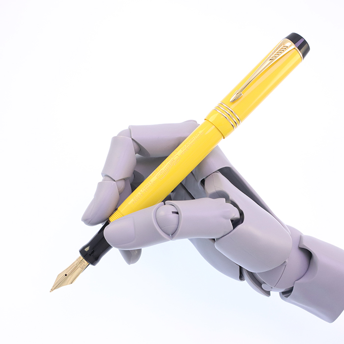 ぺ*り様 PARKERデュオフォールド マンダリンイエロー 125th センテニ 詳細ページ | 万年筆 ボールペンなど高級筆記具の販売・買取