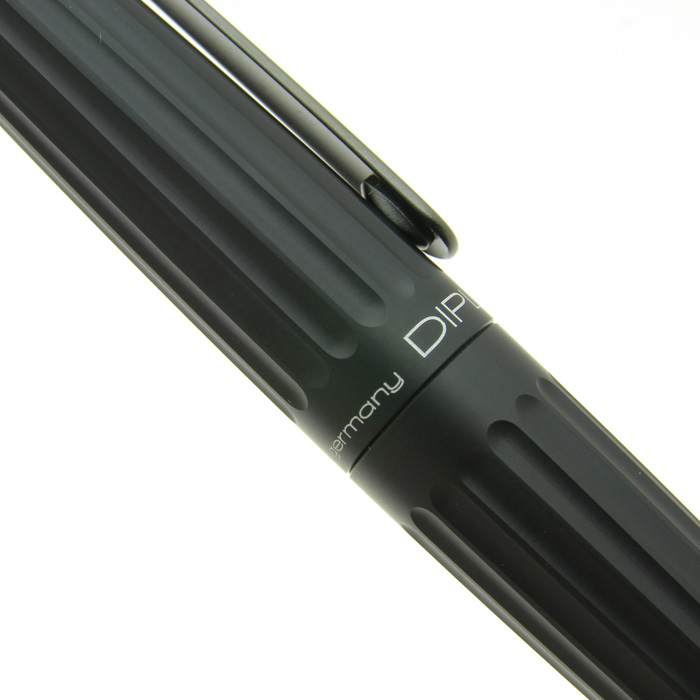 新品)DIPLOMAT ディプロマット 万年筆 アエロ ブラック 14K M（商品ID
