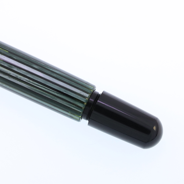 中古)Pelikan ペリカン 万年筆 #400N 緑縞 M（商品ID：3717030193110