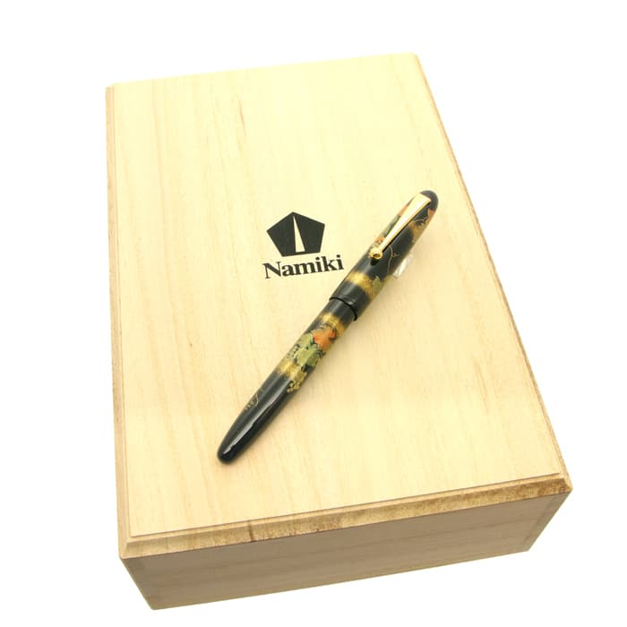 中古)PILOT パイロット 万年筆 ナミキ ユカリコレクション 研出平蒔絵