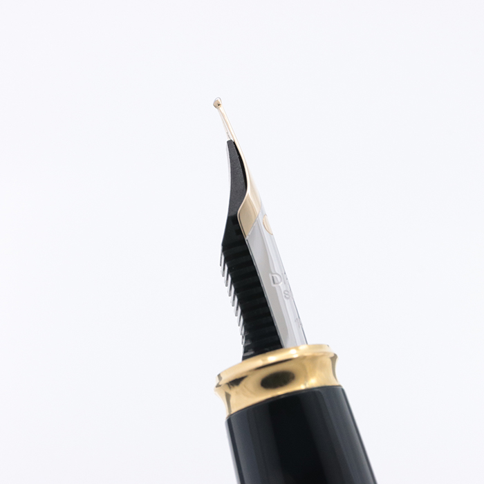 新品)DIPLOMAT ディプロマット 万年筆 エクセレンス A2 エバーグリーン