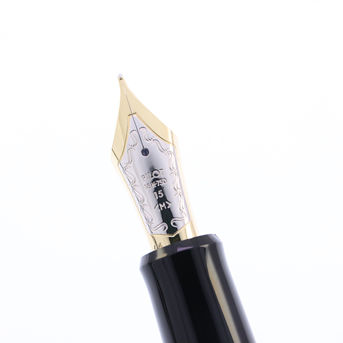 【新品】PILOT 万年筆 カスタム845 中字 コンバーター付 木箱付 PILOT（文具） 在庫品 パイロット 万年筆 カスタム845 ブラック
