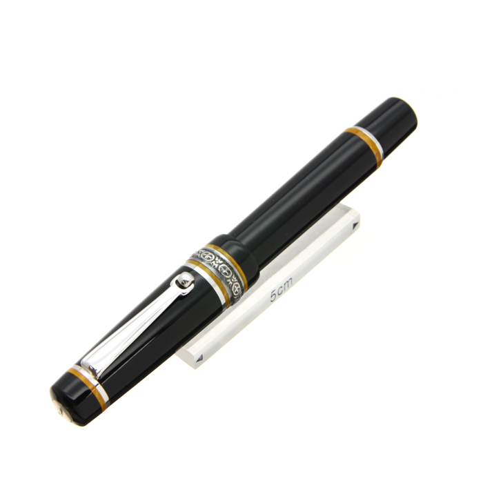 デルタマスターピースミディアムボールペン筆記具