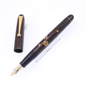 万年筆 研出平蒔絵 桜吹雪 中字 (樹脂軸/旧型)