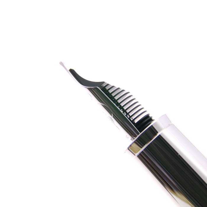 中古 Montblanc モンブラン 万年筆 グレートキャラクターズ ウォルト ディズニー スペシャルエディション F 商品id 詳細ページ 万年筆 ボールペンなど高級筆記具の販売 買取 キングダムノート