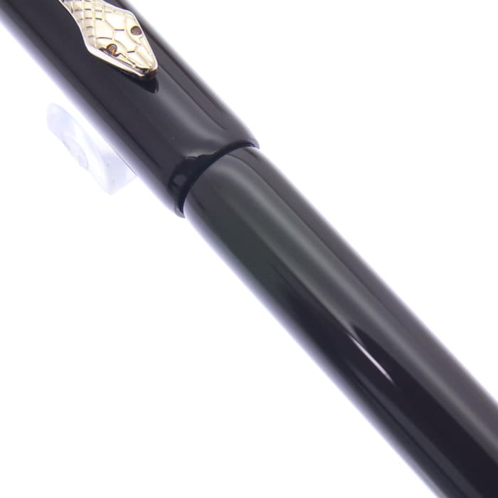 モンブラン　万年筆　黒　未使用　レザーケース モンブラン 万年筆 黒 未使用 レザーケース 文房具・事務用品