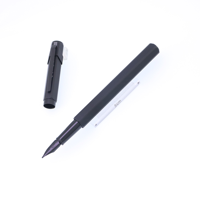 新品)CARAN d'ACHE カランダッシュ 万年筆 ブラックエディション 849