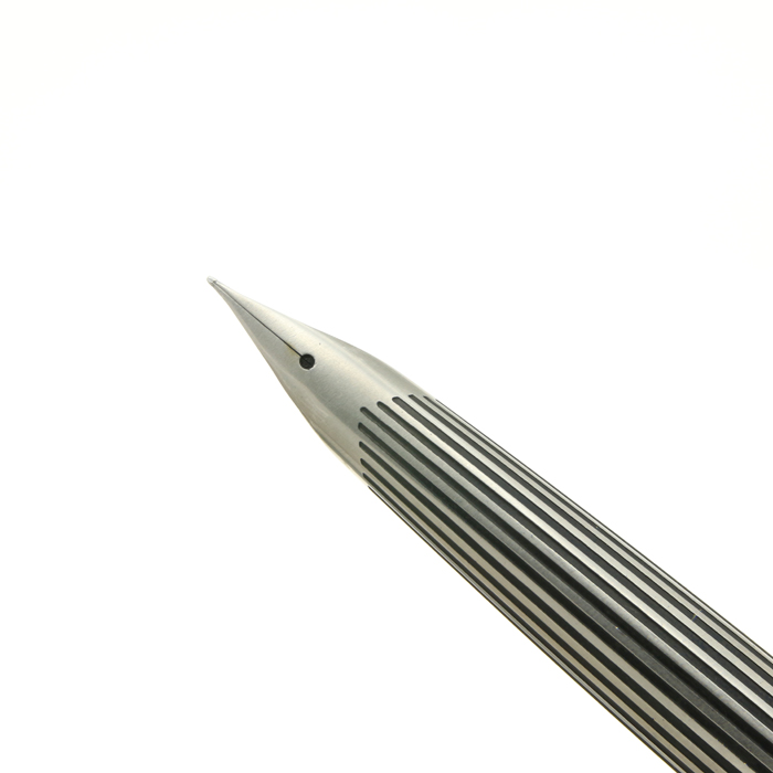 専用　美品　PILOT　パイロット　万年筆(Ｆ)　μ(ミュー)　ストライプ 詳細ページ | 万年筆 ボールペンなど高級筆記具の販売・買取