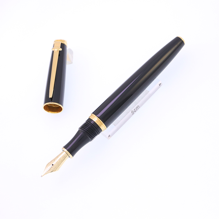 中古)CARAN d'ACHE カランダッシュ 万年筆 ジュネーブコレクション