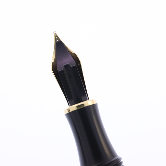 中古)CARAN d'ACHE カランダッシュ 万年筆 ジュネーブコレクション
