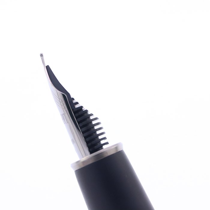 プラチナ 万年筆 出雲 「漆黒 竹林群虎図」(優秀レア個体)(新品) Amazon | プラチナ万年筆 出雲 漆黒 竹林群虎図 細字（F) PIZ