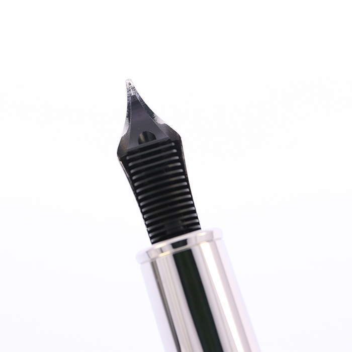 MONTBLANC モンブラン 万年筆 作家シリーズ2022 グリム兄弟 詳細ページ | 万年筆 ボールペンなど高級筆記具の販売・買取