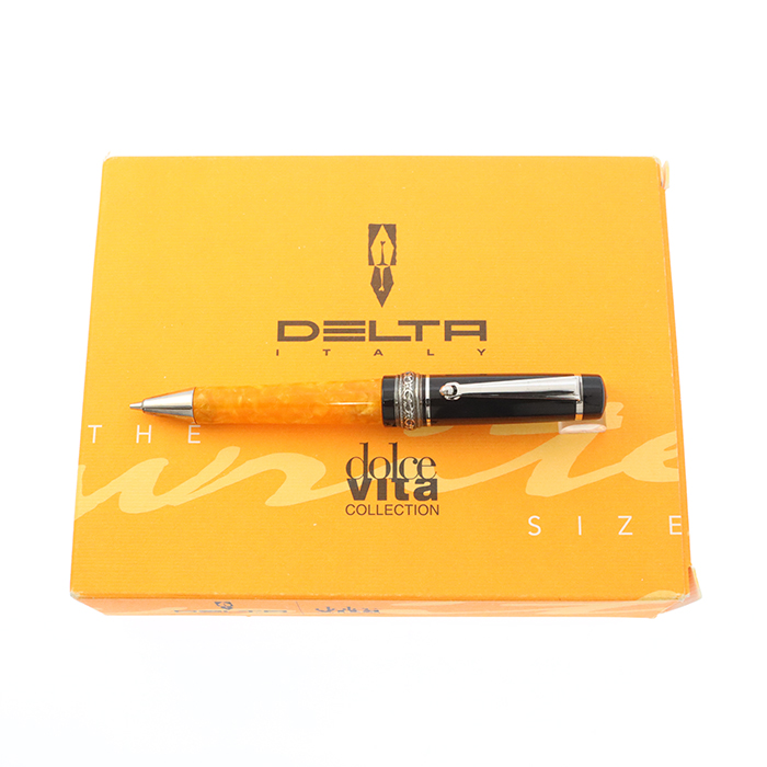 デルタ　ドルチェビータミニ？　ボールペン DELTA廃盤品 中古)DELTA デルタ メカニカルペンシル ドルチェビータ ミニ 0.7mm