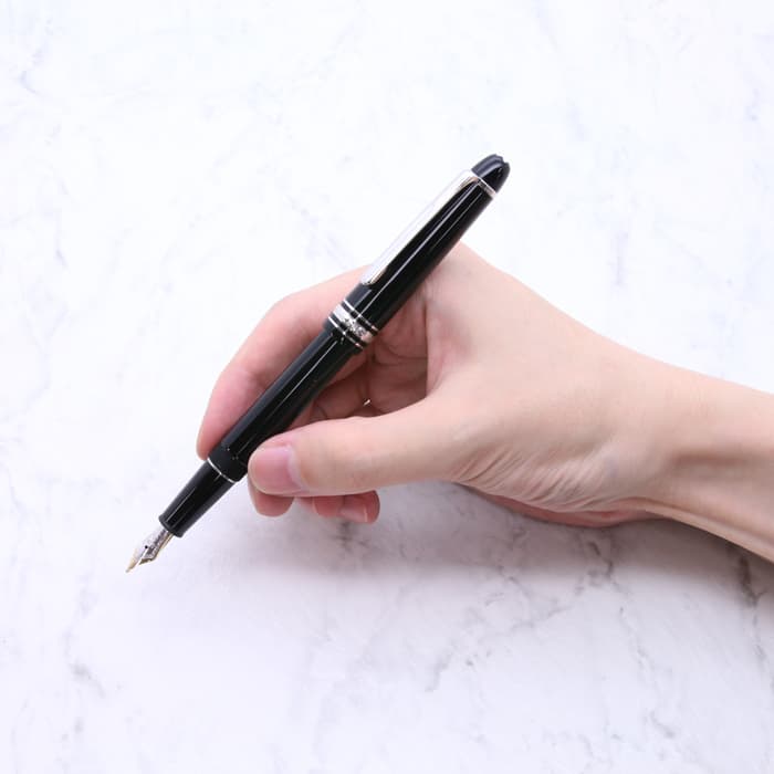 新品)MONTBLANC モンブラン 万年筆 マイスターシュテュック プラチナ ...