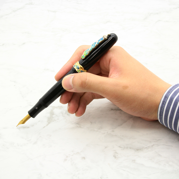 スティピュラエトルリアリミテッドエディションアントニガウディ