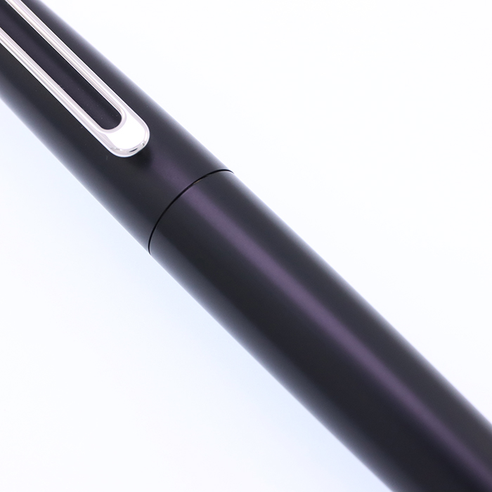 美品　モンブラン　マーク　ニューソン　万年筆　艶有り 詳細ページ | 万年筆 ボールペンなど高級筆記具の販売・買取