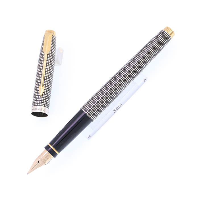Parker パーカー スターリングシルバー 万年筆 ブラック・チェック柄 Parker パーカー スターリングシルバー 万年筆 ブラック・チェック柄