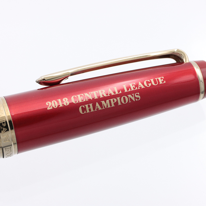 広島東洋カープ 2018年セントラルリーグチャンピオン記念写真 main_79fe52997414edb0538fb58f0