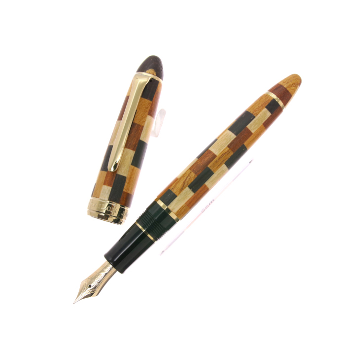 新品)SAILOR セーラー 万年筆 伝統漆芸 畷 箔散 煌-koh- 中字