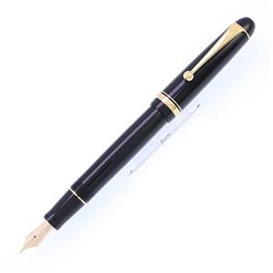 PILOT パイロット 万年筆 カスタム74 ブラック 太字 メイン