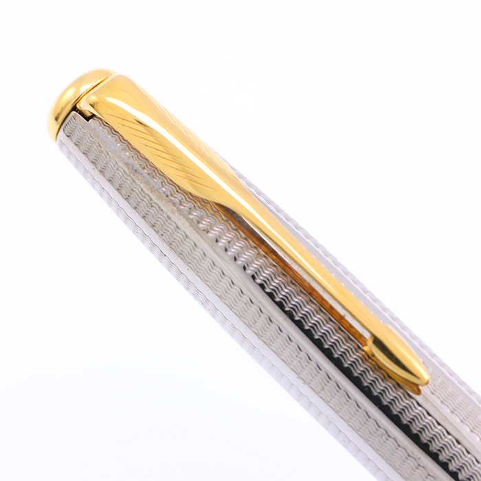 【極美品 送料込み】パーカー 万年筆 ソネット シルバーカスケード 極美品 送料込み】パーカー 万年筆 ソネット シルバーカスケード