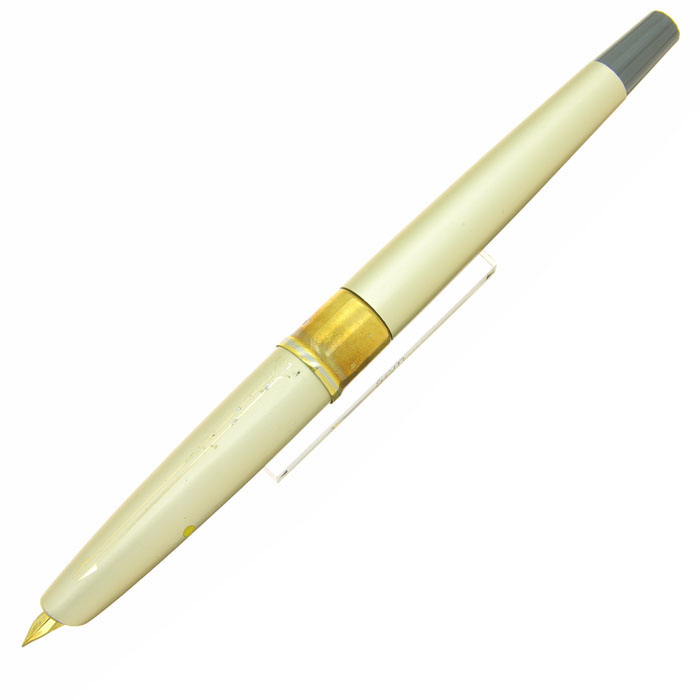 WEB限定デザイン 万年筆 パイロット 初代 キャップレス 【 C-600MW】 | metodoicm.com.br