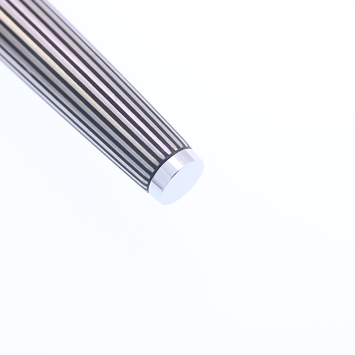 パイロット pilot custom ストライプ蝕刻 万年筆 18K-WG 美品 詳細ページ | 万年筆 ボールペンなど高級筆記具の販売・買取