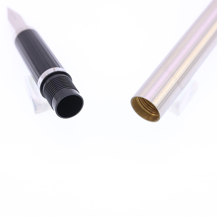 中古)Pelikan ペリカン 万年筆 シグナム P530 F（商品ID