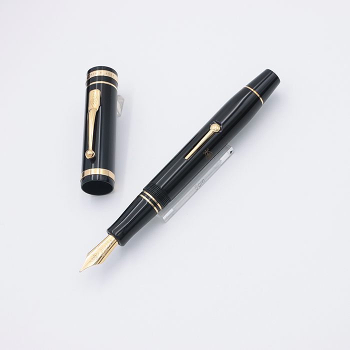 Conway Stewart 万年筆100　カゼイン　アイボリー Conway Stewart 万年筆100 カゼイン アイボリー