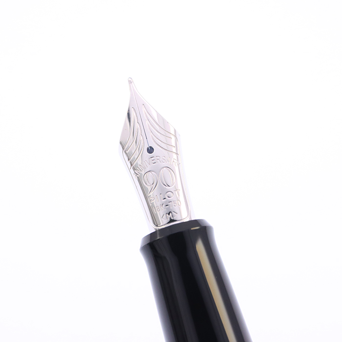 中古)PILOT パイロット 万年筆 創立90周年記念 螺鈿 朱鷺 中字（商品ID