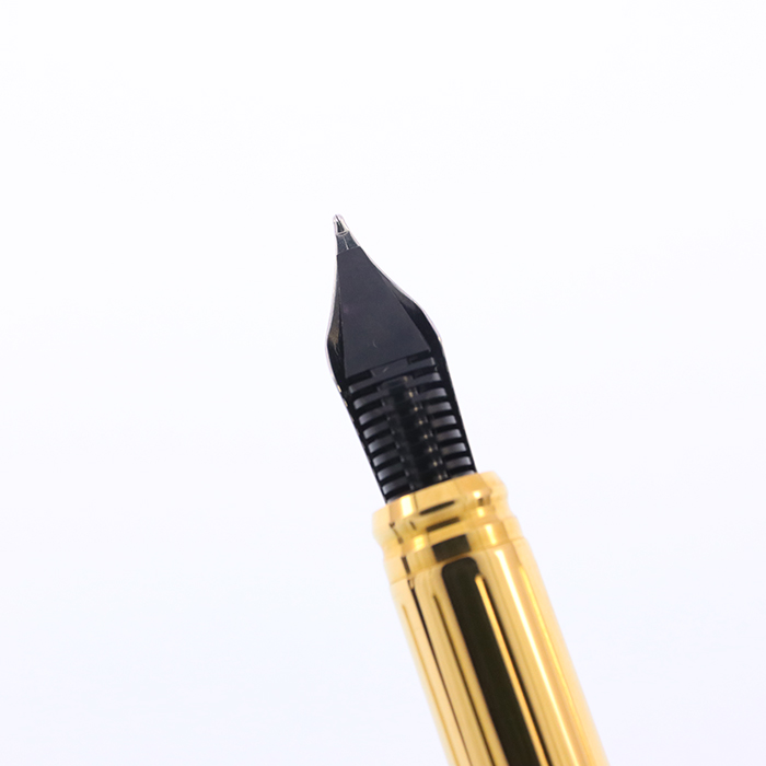中古)S.T.Dupont エス・テー・デュポン 万年筆 クラシック2 ゴールド