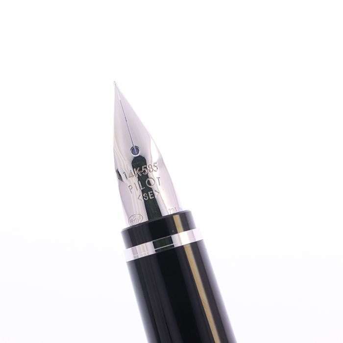 中古)PILOT パイロット 万年筆 エラボー ブラウン 軟極細字 (金属軸