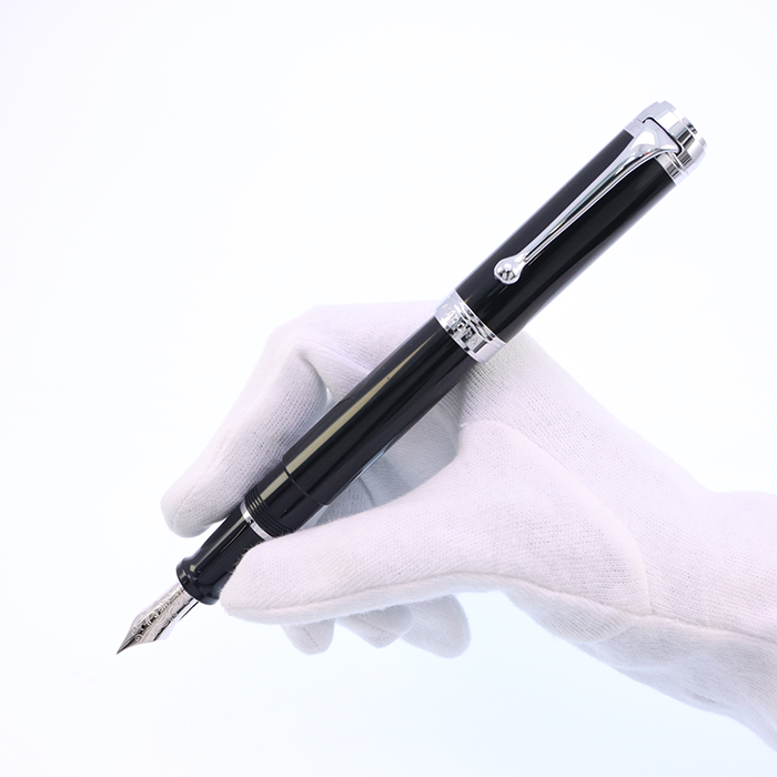 アウロラ タレンタム EF